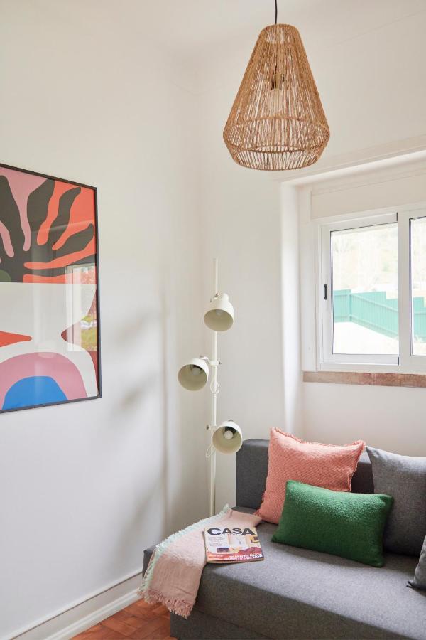Light-Filled & Renovated Apartment, By Timecooler Lisboa Exteriör bild